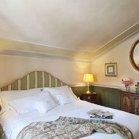 بيتيت بالايس دي كارمه