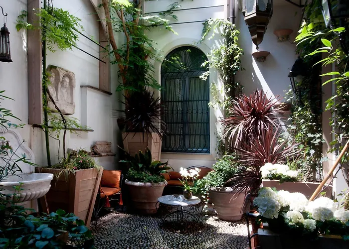 Petit Palais De Charme Milán