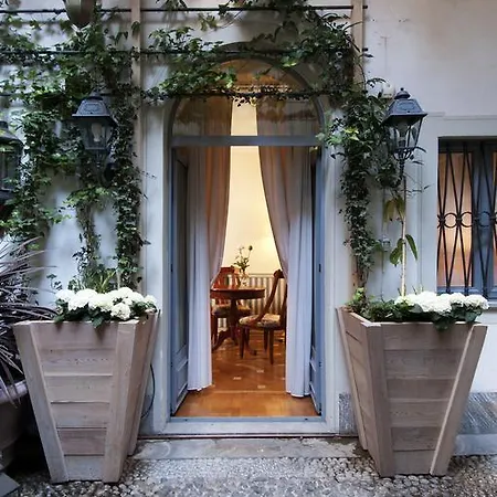 Hotel Petit Palais De Charme Milaan